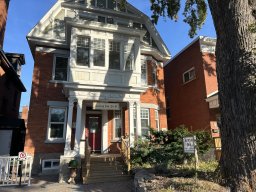 Rideau Inn, A charming Edwardian home